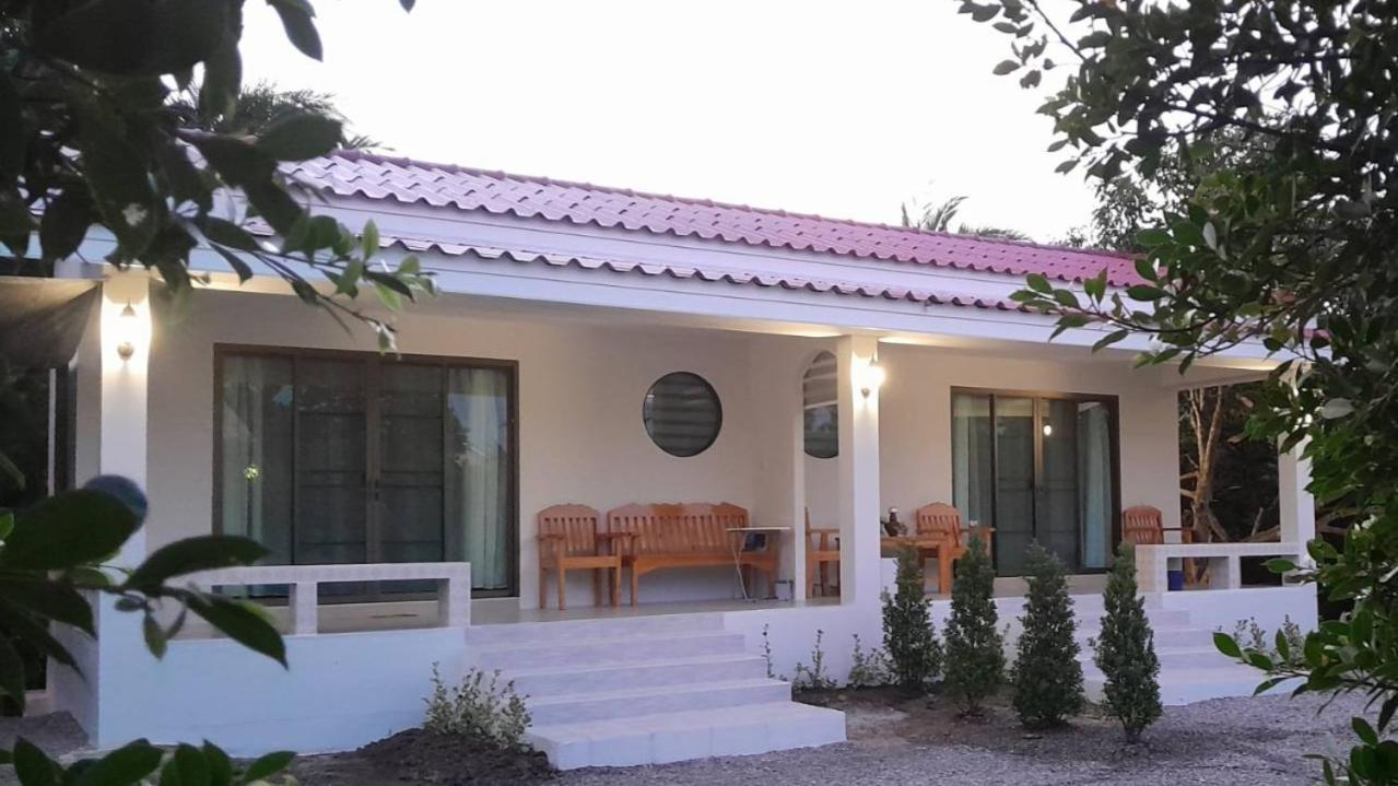 Hotel Min House Lamphun Exterior foto